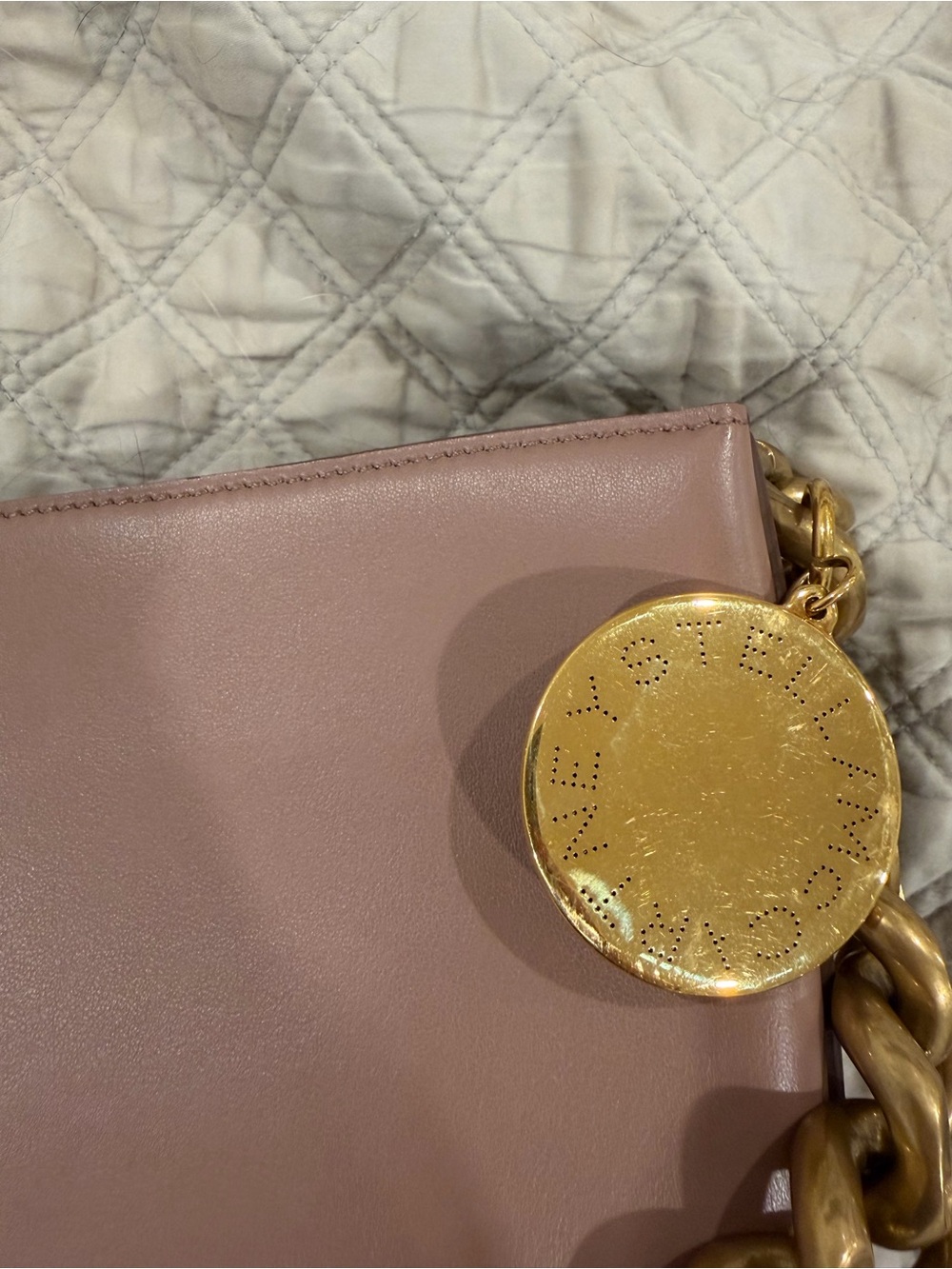 Stella McCartney Frayme Dusty Pink Shoulder Bag with Chunky Two-Tone Chain - Picture 2 of 11